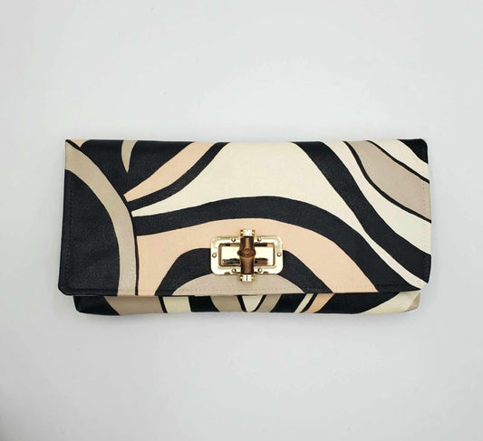 60s-inspired Ginger Clutch in Neutral (with turn-lock)